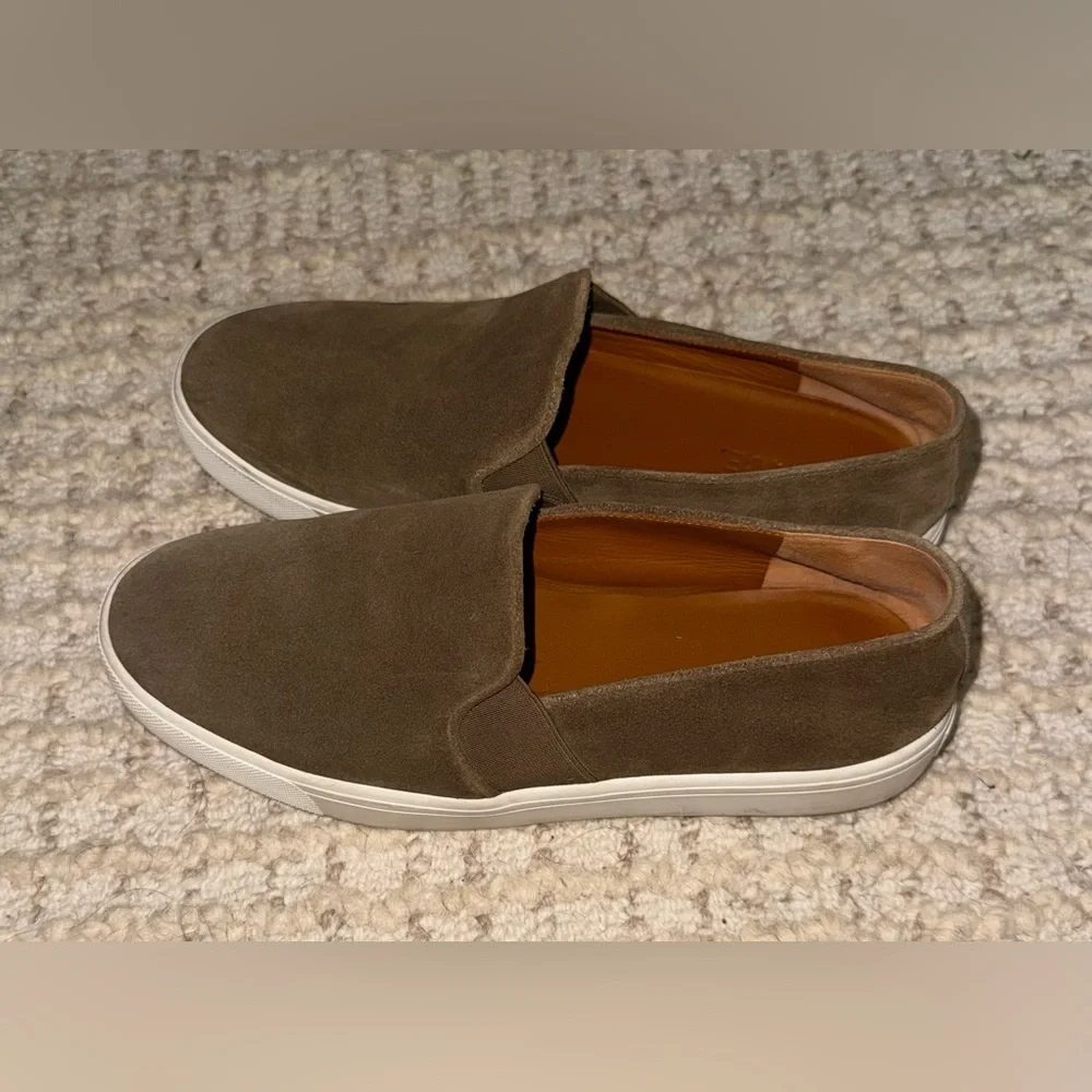 VINCE. Preston-B Slip On Suede Sneakers in Light Brown Size 7.5